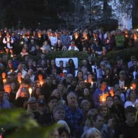 crowd at SB vigil